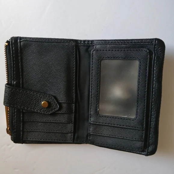 Fossil Leather Wallet - Picture 3 of 3